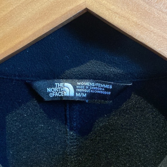 TNF The North Face Windwall Jacket - Picture 3 of 13